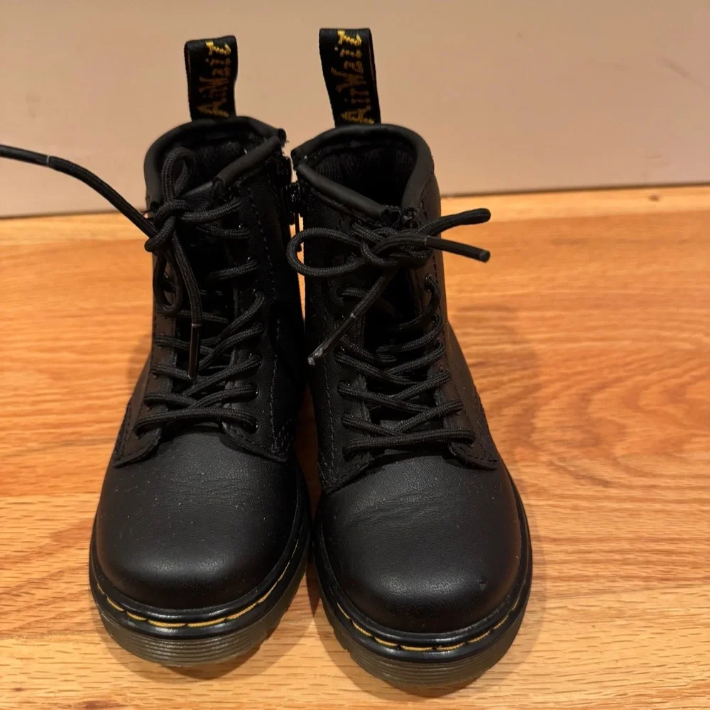 Dr. Martens Toddler 1460 Softy T Leather Lace Up Boots Black Zip Up- 7 US